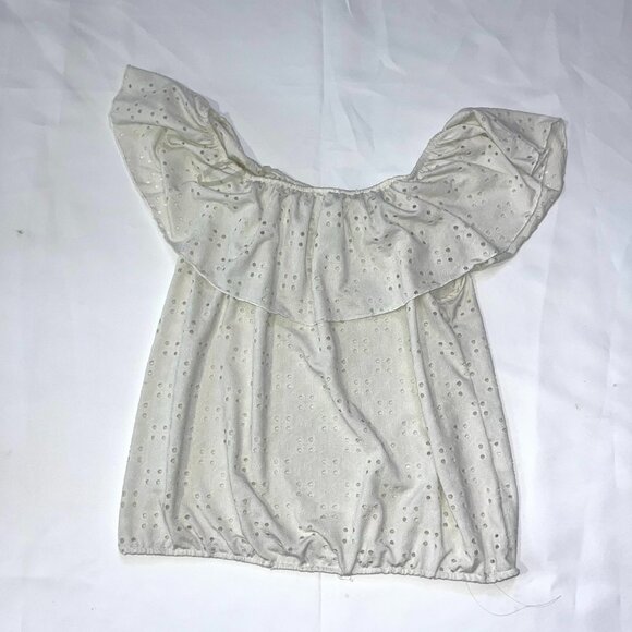 White Off Shoulder Blouse Size S - Picture 3 of 3